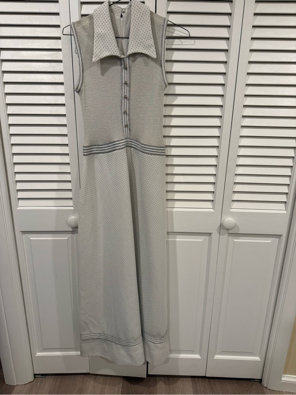 Vintage Handmade Sleeveless Collared Maxi Dress in Light Gray